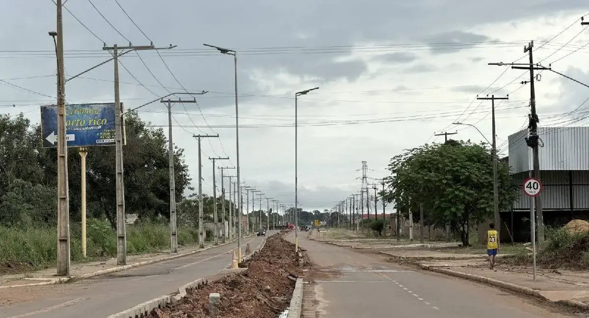 Estrada dos Periquitos receberá iluminação moderna e antifurto