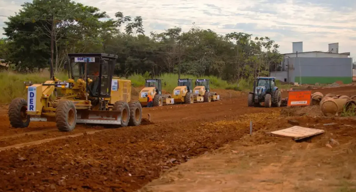 Linha 625 recebe obras de pavimentação asfáltica para transformar a rotina em Jaru