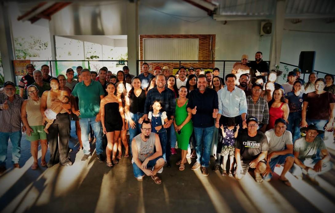 Em pré-campanha, Hildon e Cirone percorrem mais de 40 municípios para ouvir a população