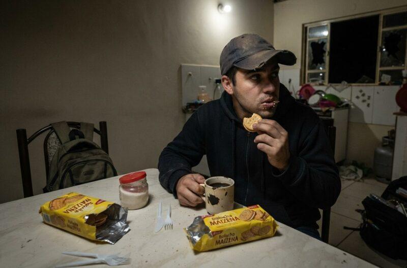 Criminoso invade residência, furta objetos e ainda faz lanche antes de fugir em Vilhena