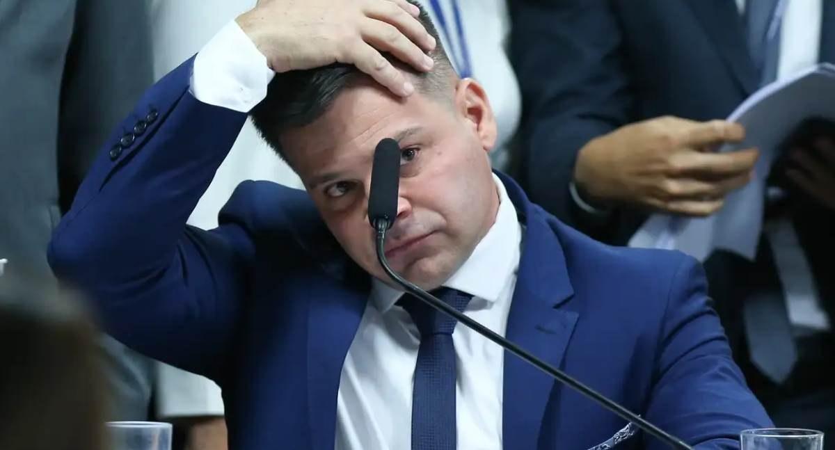 Decisão do STF cassa aposentadoria de ex-diretor da Polícia Rodoviária Federal