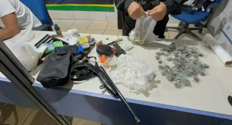  Foragido é baleado após atirar em policiais durante Operação Maximus no bairro Mariana 