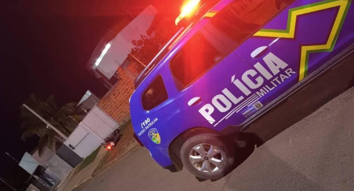 Homem ameaça ex-companheira e danifica porta de residência depois de flagrar atual namorado em RO