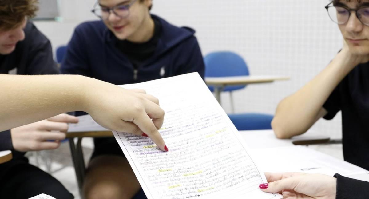 Inep libera Cartilha do Participante da redação do Encceja 2026 com regras e critérios de correção