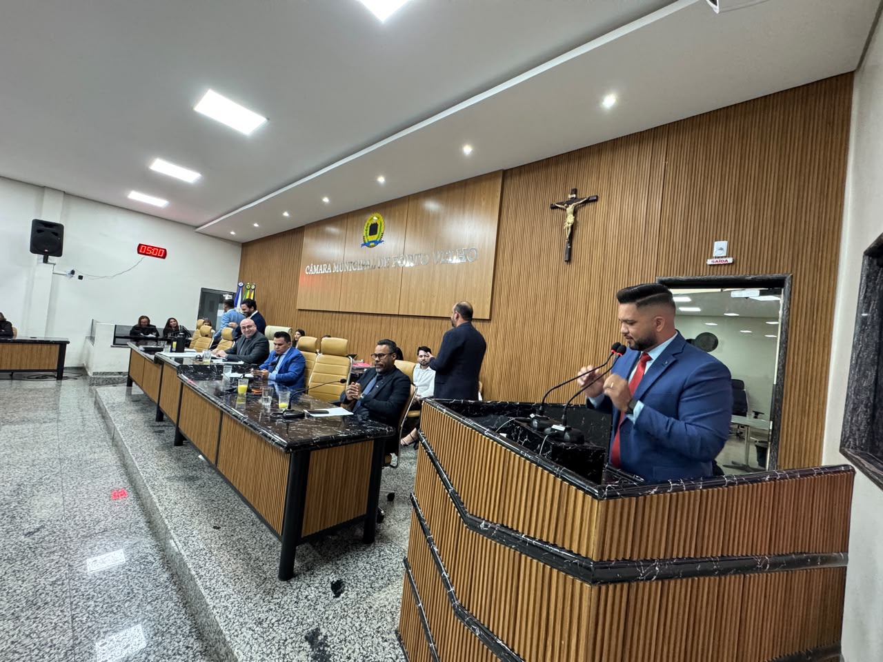 PAI DOS AMBULANTES – Projeto que cria carteira de identificação para vendedores de Porto Velho avança na Câmara Municipal