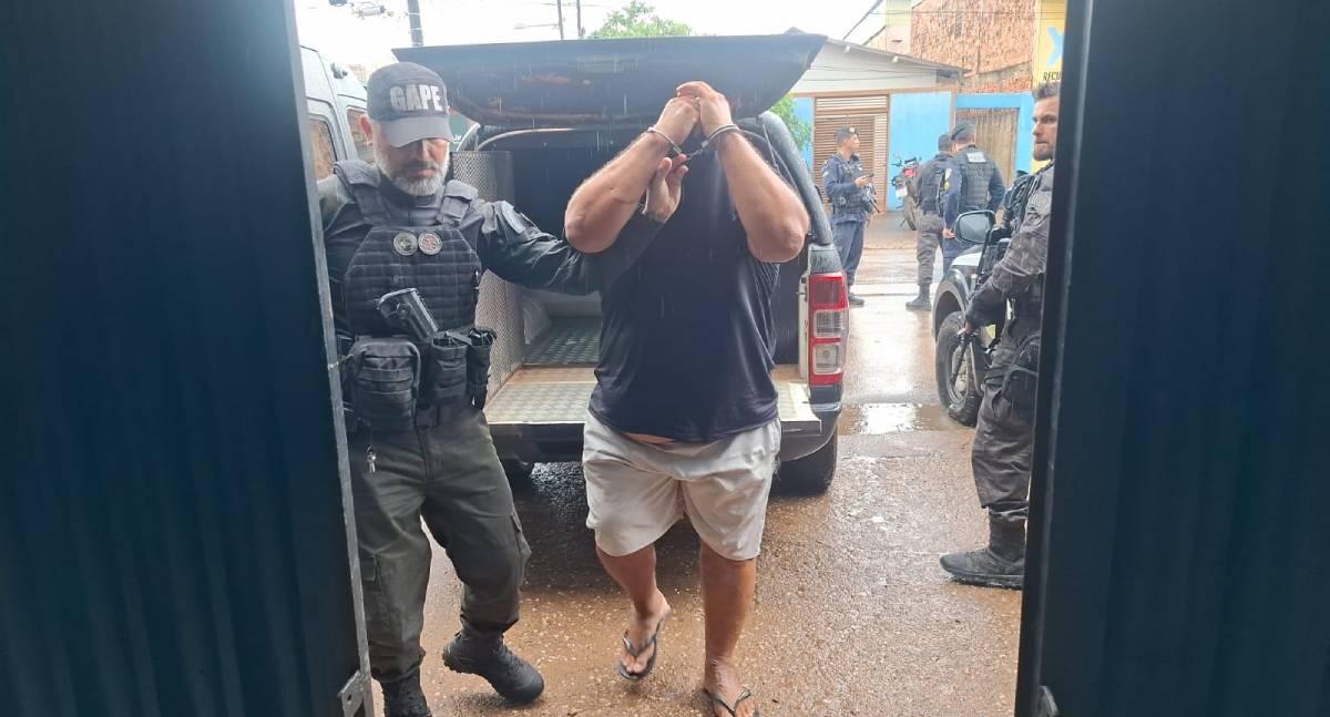 Polícia Militar prende homem e apreende adolescentes com drogas na zona leste de Porto Velho