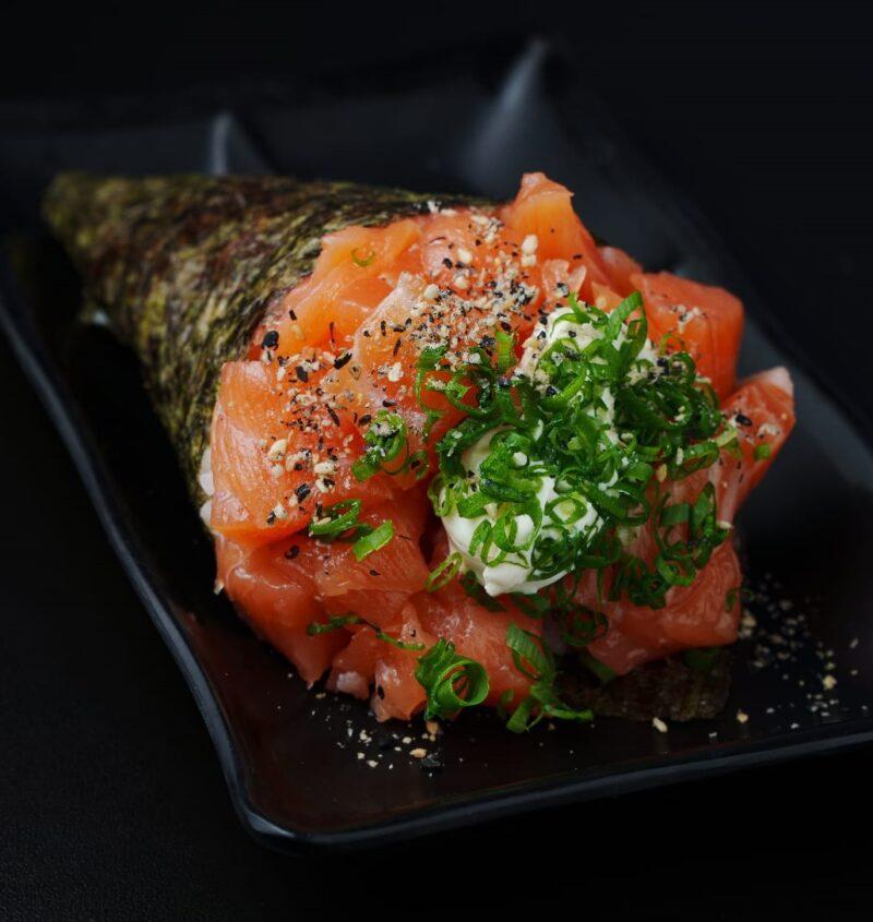 Sabor, praticidade e qualidade: conheça a experiência oferecida pelo Mitsuo Sushi Delivery