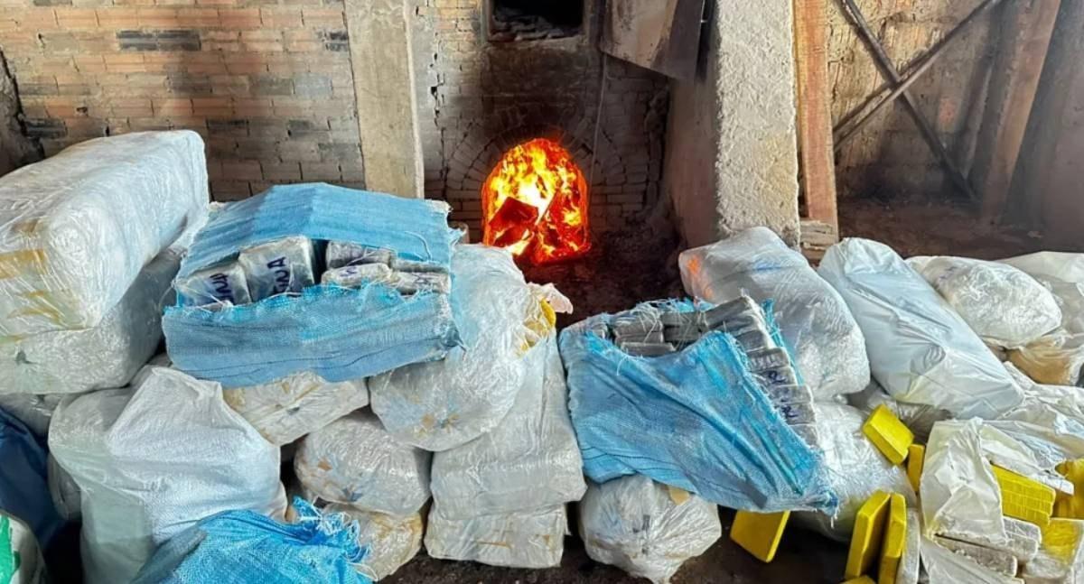 Polícia Federal incinera mais de 3 mil quilos de drogas apreendidos em operação conjunta em RO