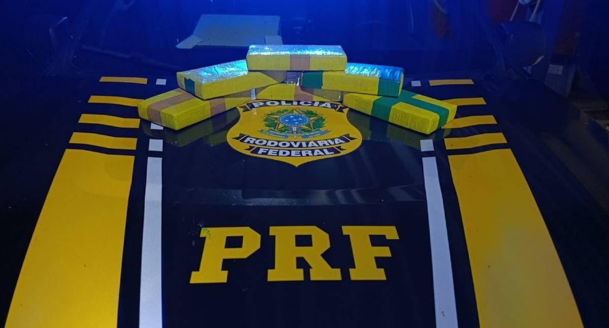 PRF apreende cocaína escondida em compartimento oculto de veículo em Porto Velho