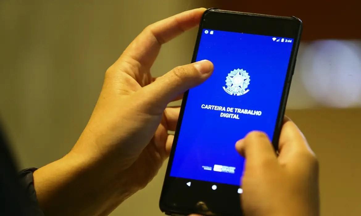 Confira as vagas disponíveis no Sine Municipal nesta terça-feira (27)