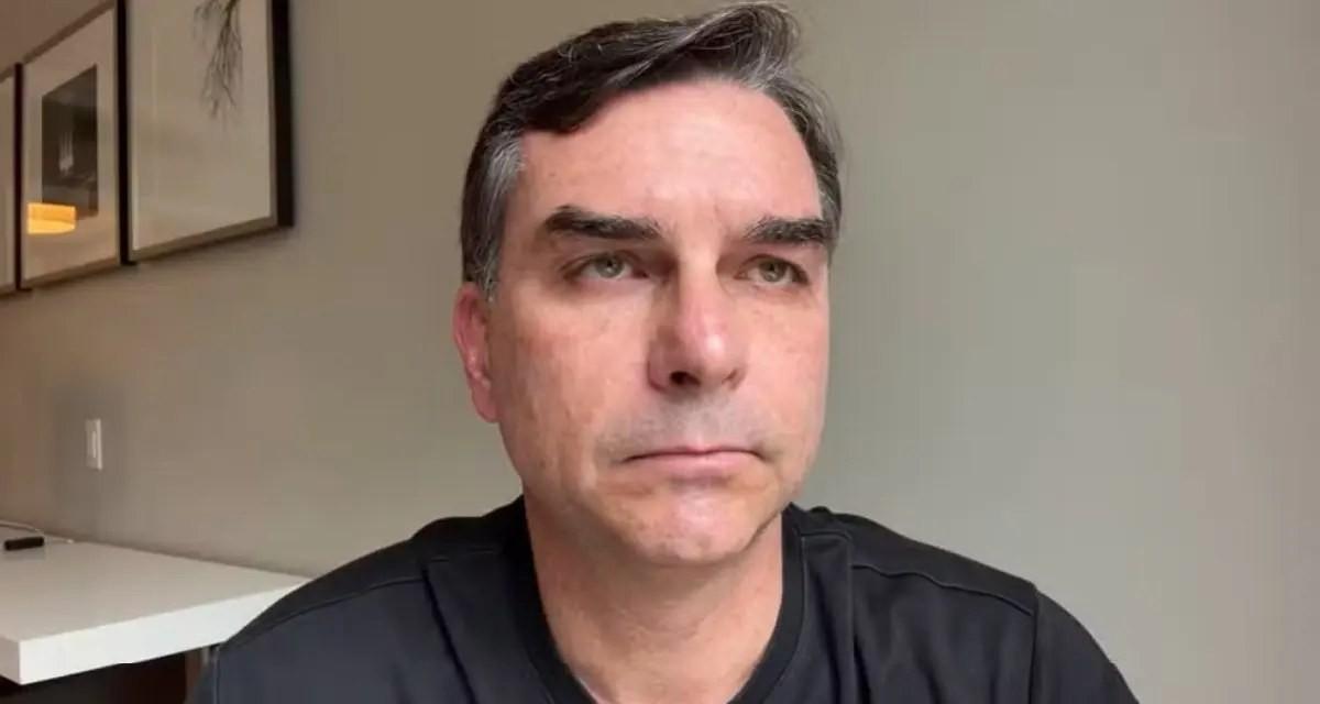 Departamento de Estado dos EUA concede vistos a Flávio Bolsonaro e família