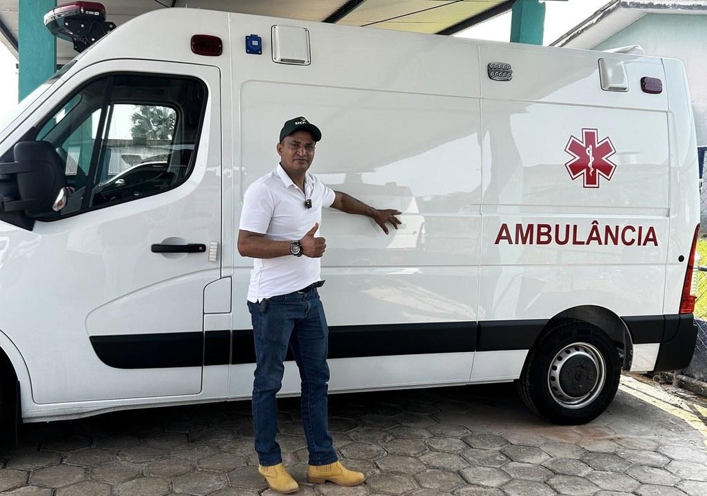 Recurso destinado por Cássio Gois viabiliza ambulância semi-UTI para Chupinguaia