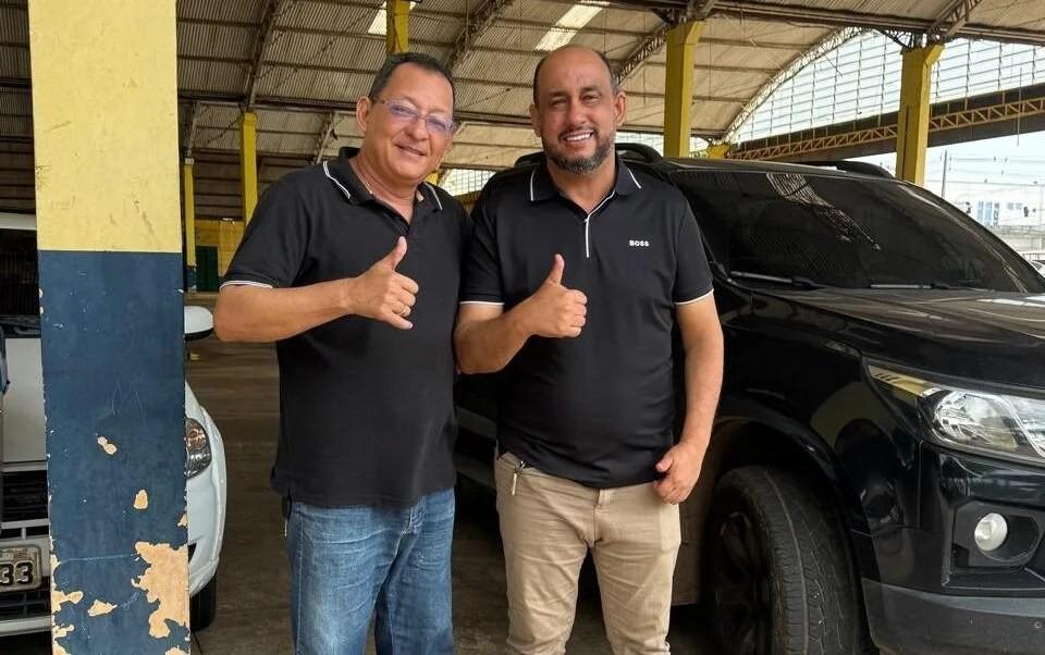 Vereador Wanoel Martins visita feira do produtor no Cai N’água para tratar de infraestrutura e condições de trabalho