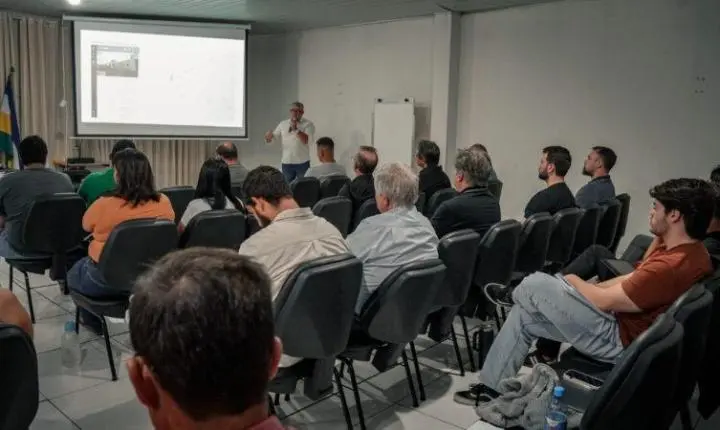 Capacitação sobre fiscalização de obras públicas reúne servidores de Vilhena e municípios do Cone Sul