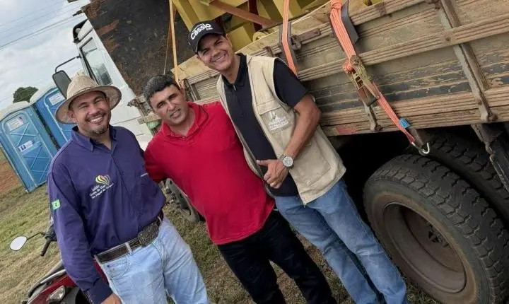 Cássio Gois destina equipamentos para fortalecer produtores rurais de associação em São Miguel