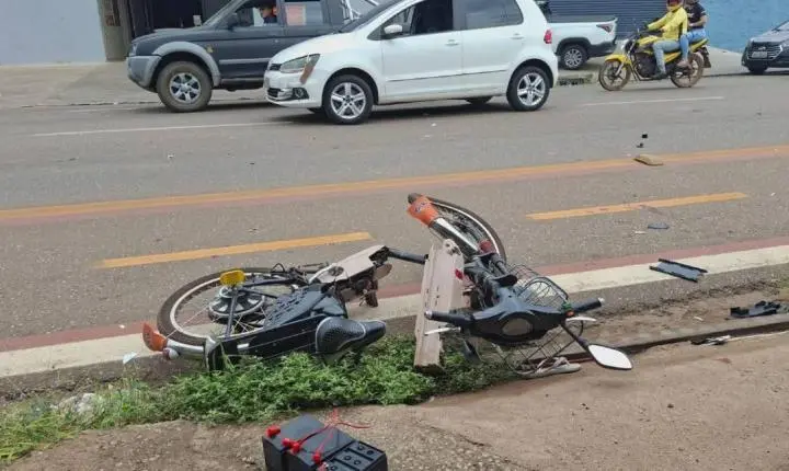 Ciclista de 27 anos fica ferido após colisão entre bicicleta elétrica e carro na zona Sul de Porto Velho
