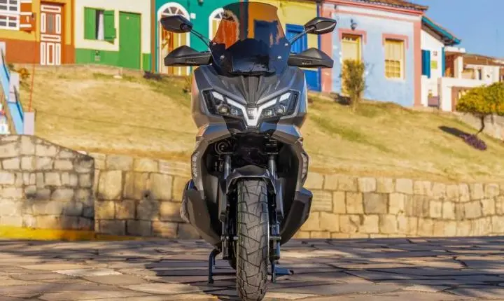 Dafra amplia linha SYM com a chegada da ADXTG 300 ao Brasil