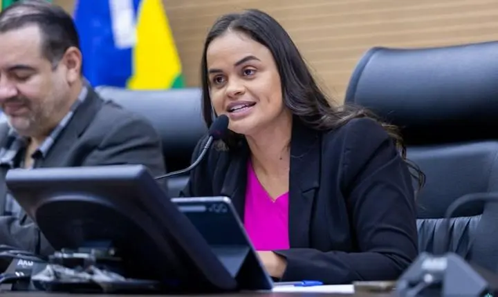 Dra. Taíssa solicita ampliação do Prato Fácil em Guajará-Mirim