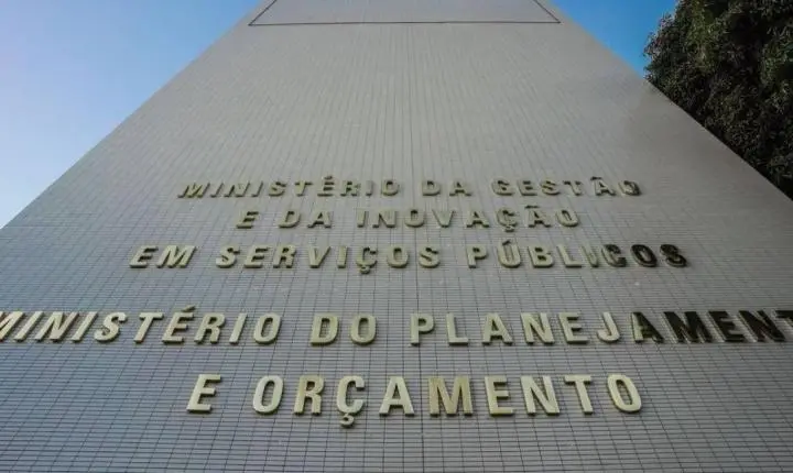 Governo federal libera crédito suplementar de R$ 5,1 bilhões para BPC, saúde e outros órgãos