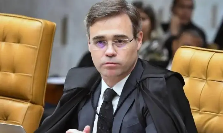 Ministro André Mendonça determina soltura de ex-procurador-geral do INSS investigado em fraude