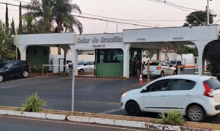 Moraes dá cinco dias para PGR se manifestar sobre recurso de Bolsonaro contra proibição de visitas