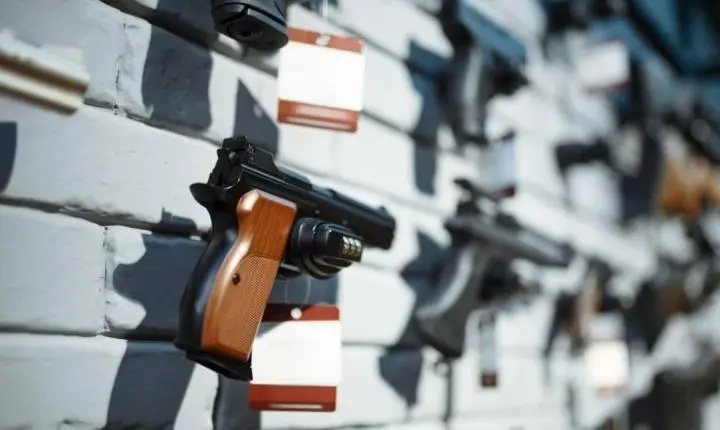 Polícia Civil e Exército desarticulam esquema de falsificação de documentos militares para compra ilegal de armas