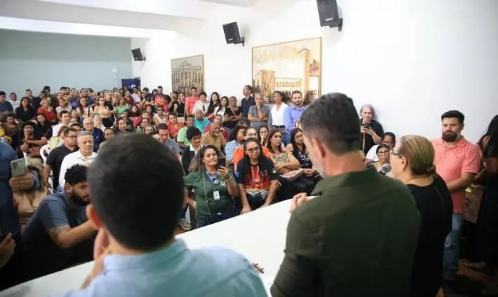 Prefeitura de Porto Velho lança prêmios para servidores e estagiários