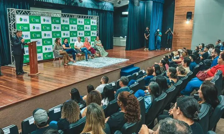 Rede de saúde recebe 109 novos servidores para ampliar atendimento