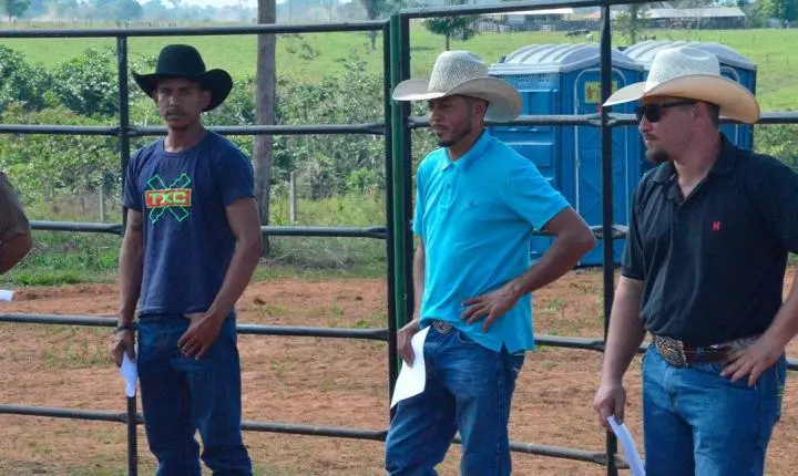 Seminário no Acre, reúne representantes de Rondônia para fortalecer os Rodeios da região