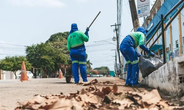 Serviços de limpeza alcançam diferentes pontos de Porto Velho nesta terça-feira