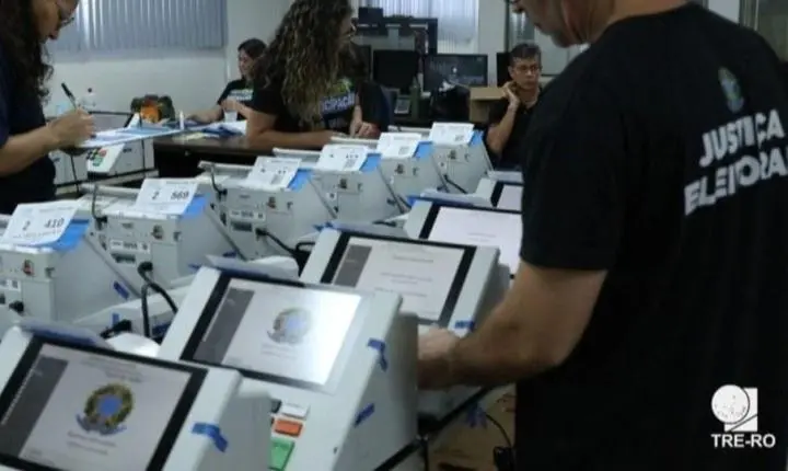 TRE-RO inicia preparação de quase 4,7 mil urnas para o segundo turno